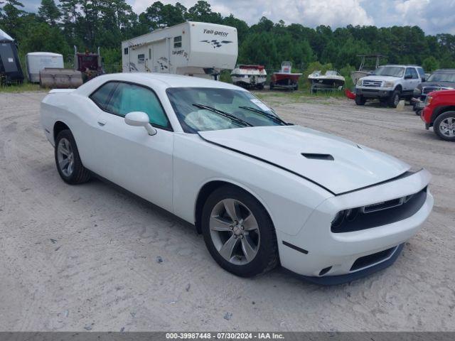  Salvage Dodge Challenger