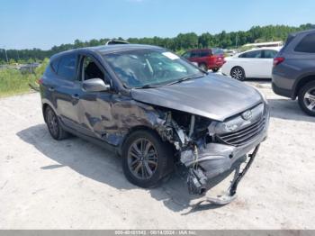  Salvage Hyundai TUCSON