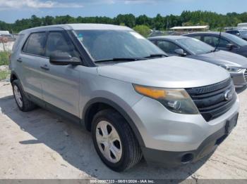  Salvage Ford Utility Police Intercepto