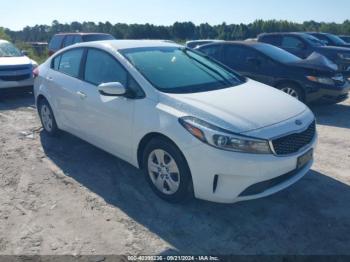  Salvage Kia Forte