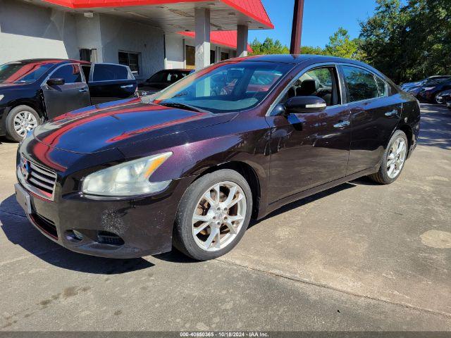  Salvage Nissan Maxima