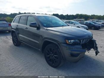  Salvage Jeep Grand Cherokee