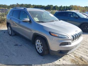  Salvage Jeep Cherokee