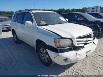  Salvage Toyota Highlander