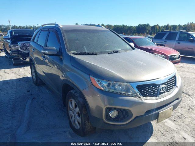  Salvage Kia Sorento