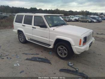  Salvage Jeep Cherokee