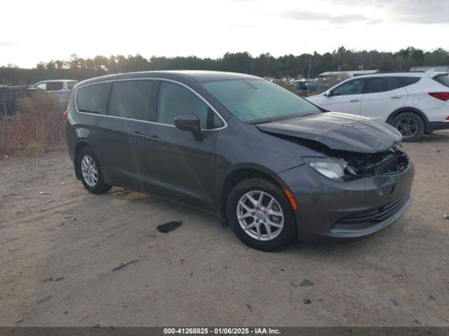  Salvage Chrysler Pacifica