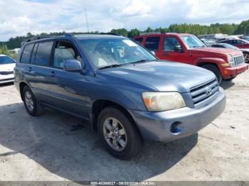  Salvage Toyota Highlander