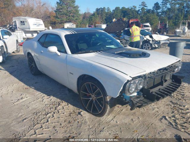  Salvage Dodge Challenger