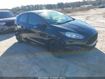  Salvage Ford Fiesta