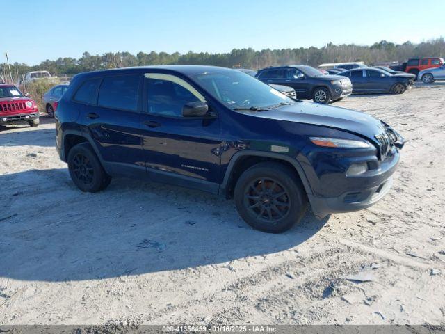  Salvage Jeep Cherokee