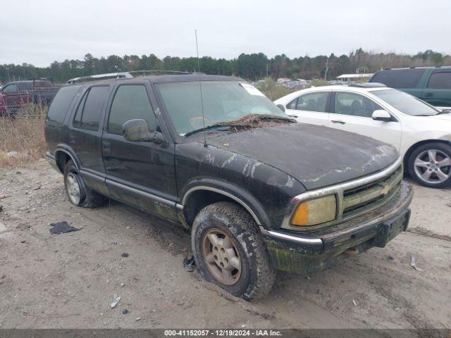  Salvage Chevrolet Blazer