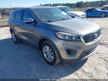  Salvage Kia Sorento