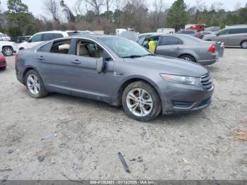  Salvage Ford Taurus