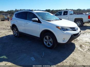  Salvage Toyota RAV4