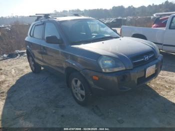  Salvage Hyundai TUCSON