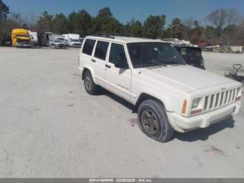  Salvage Jeep Cherokee