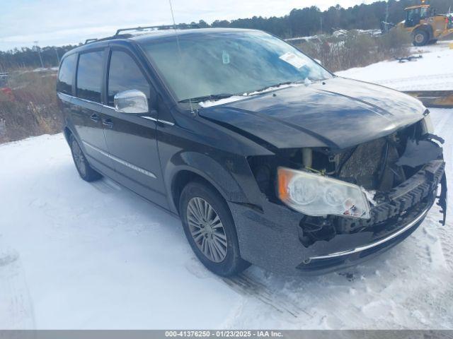  Salvage Chrysler Town & Country