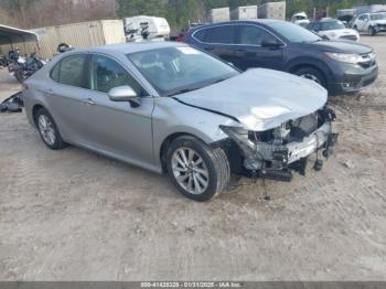  Salvage Toyota Camry