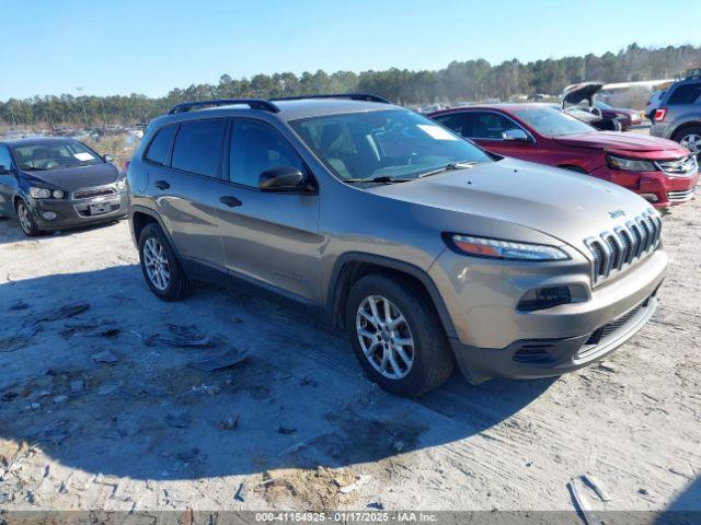  Salvage Jeep Cherokee