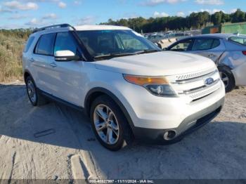  Salvage Ford Explorer