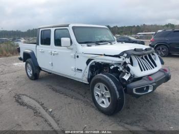  Salvage Jeep Gladiator
