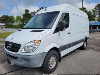  Salvage Mercedes-Benz Sprinter