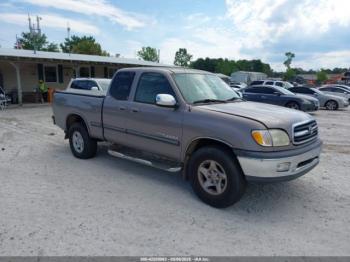  Salvage Toyota Tundra