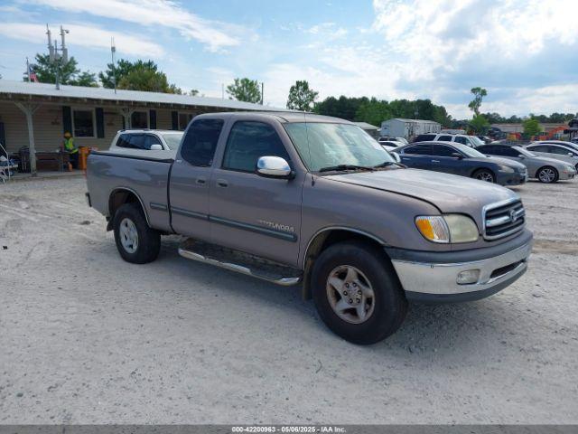  Salvage Toyota Tundra
