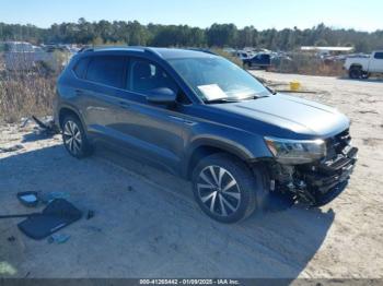  Salvage Volkswagen Taos