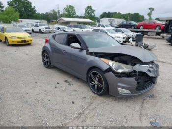  Salvage Hyundai VELOSTER
