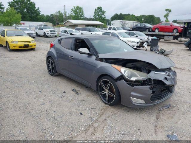  Salvage Hyundai VELOSTER