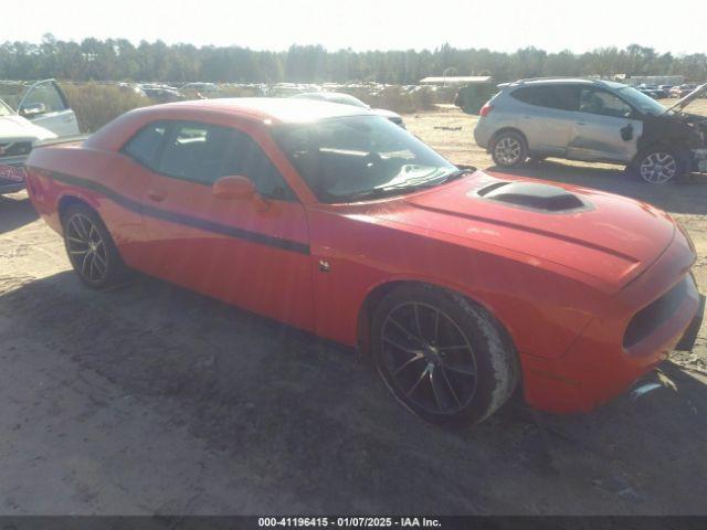  Salvage Dodge Challenger