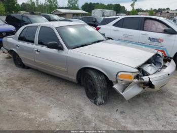  Salvage Ford Crown Victoria