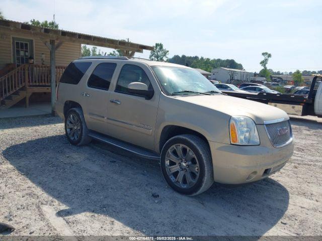  Salvage GMC Yukon
