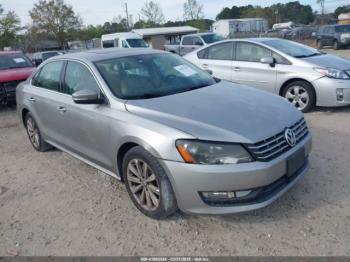  Salvage Volkswagen Passat