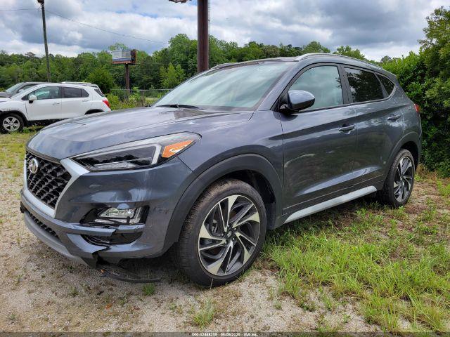  Salvage Hyundai TUCSON