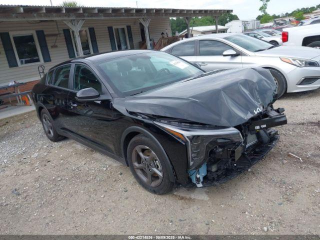  Salvage Kia K4