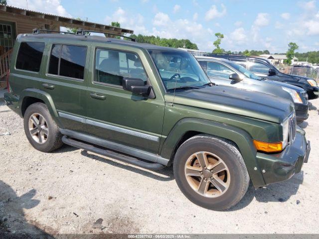  Salvage Jeep Commander