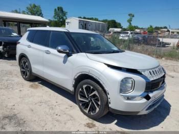  Salvage Mitsubishi Outlander