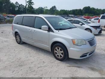  Salvage Chrysler Town & Country