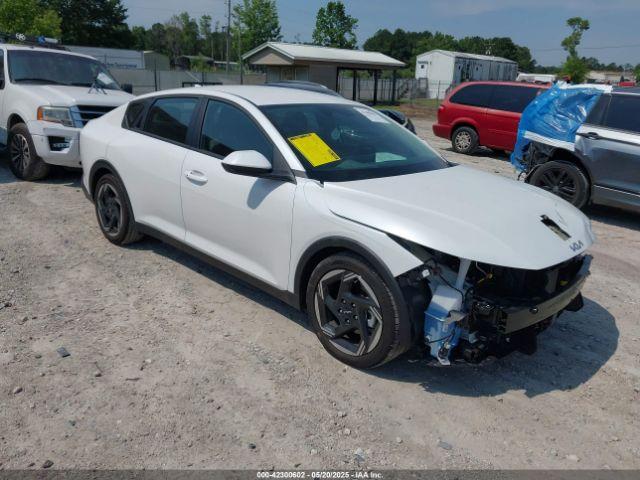  Salvage Kia K4