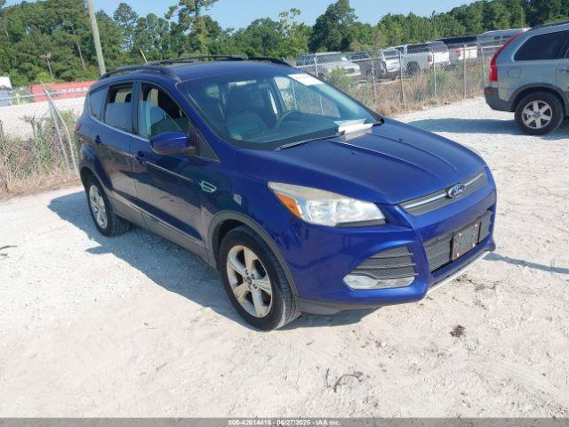  Salvage Ford Escape