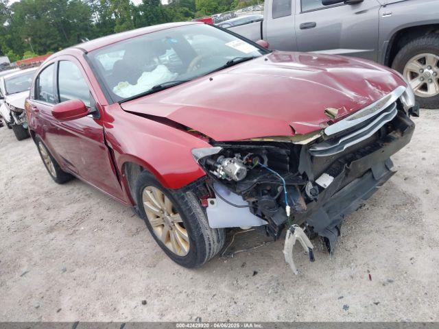  Salvage Chrysler 200
