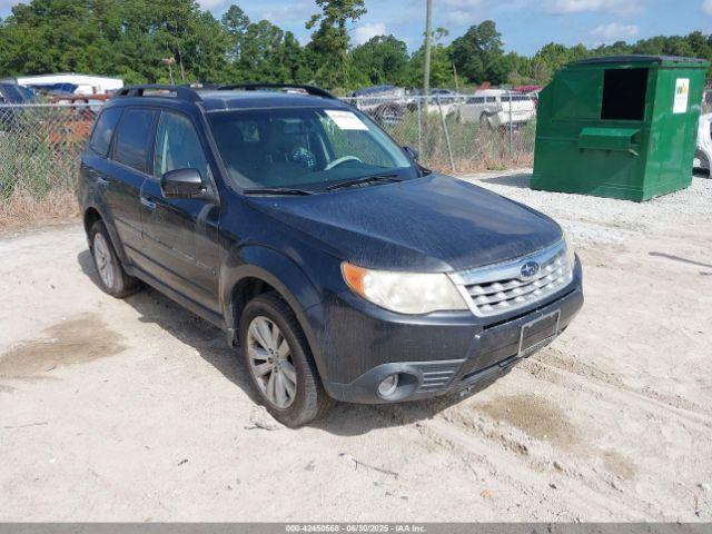  Salvage Subaru Forester