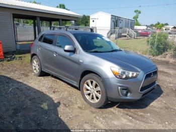  Salvage Mitsubishi Outlander