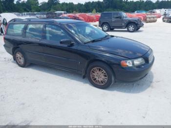  Salvage Volvo V70