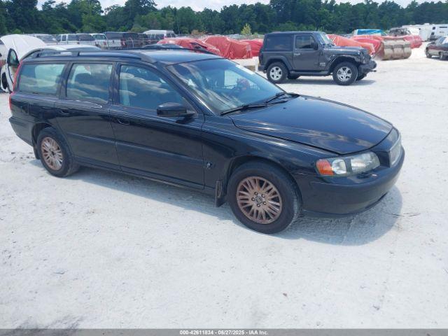 Salvage Volvo V70