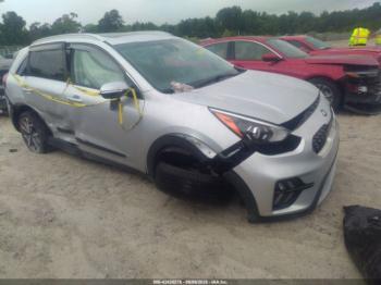  Salvage Kia Niro