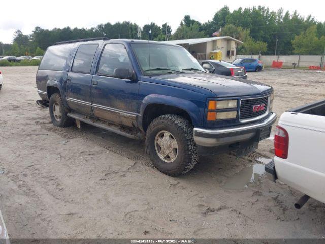  Salvage GMC Suburban 1500